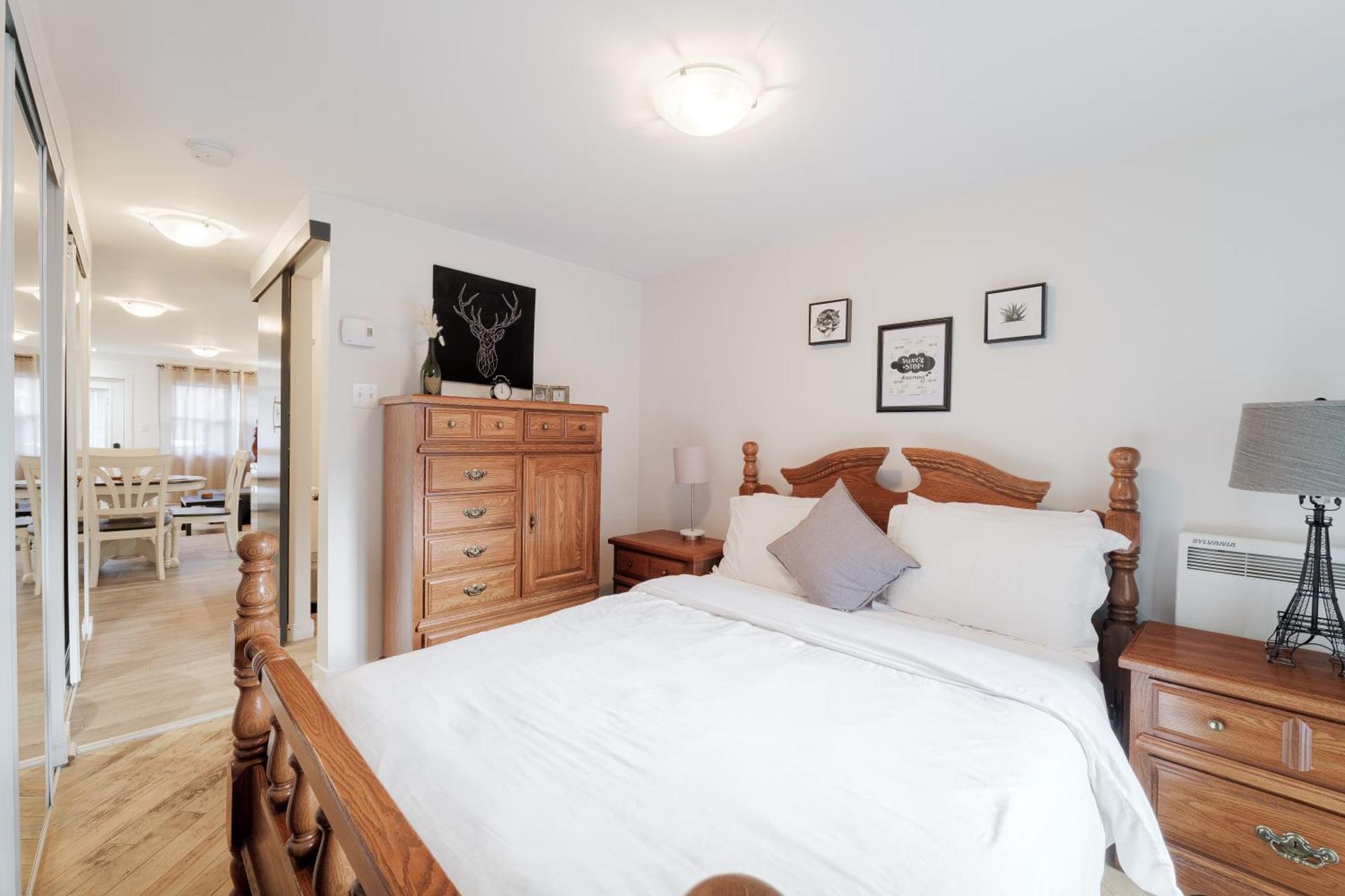 Appartamento Chez Sarah: Montreal Themed Cozy Loft Esterno foto