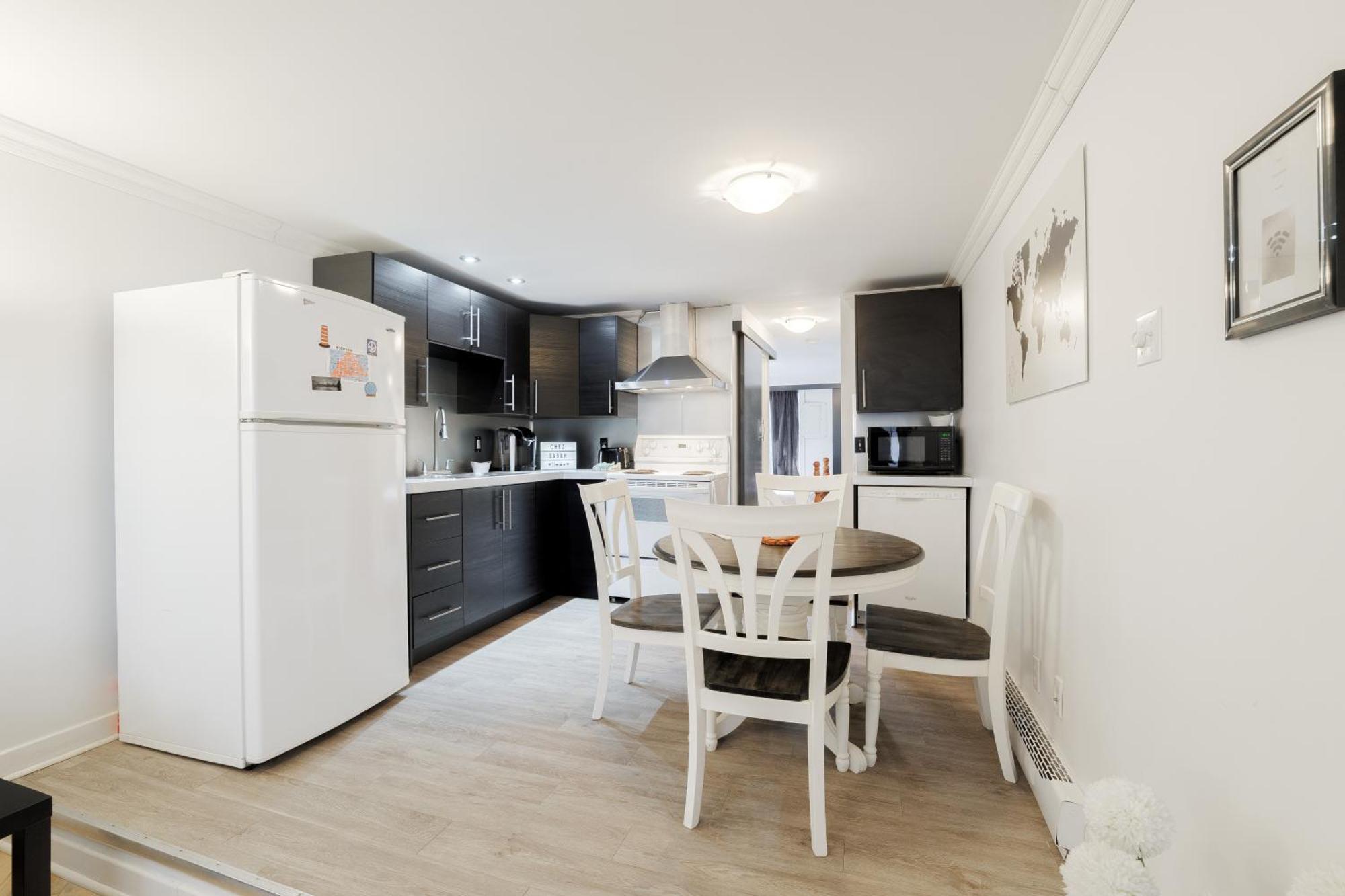Appartamento Chez Sarah: Montreal Themed Cozy Loft Esterno foto